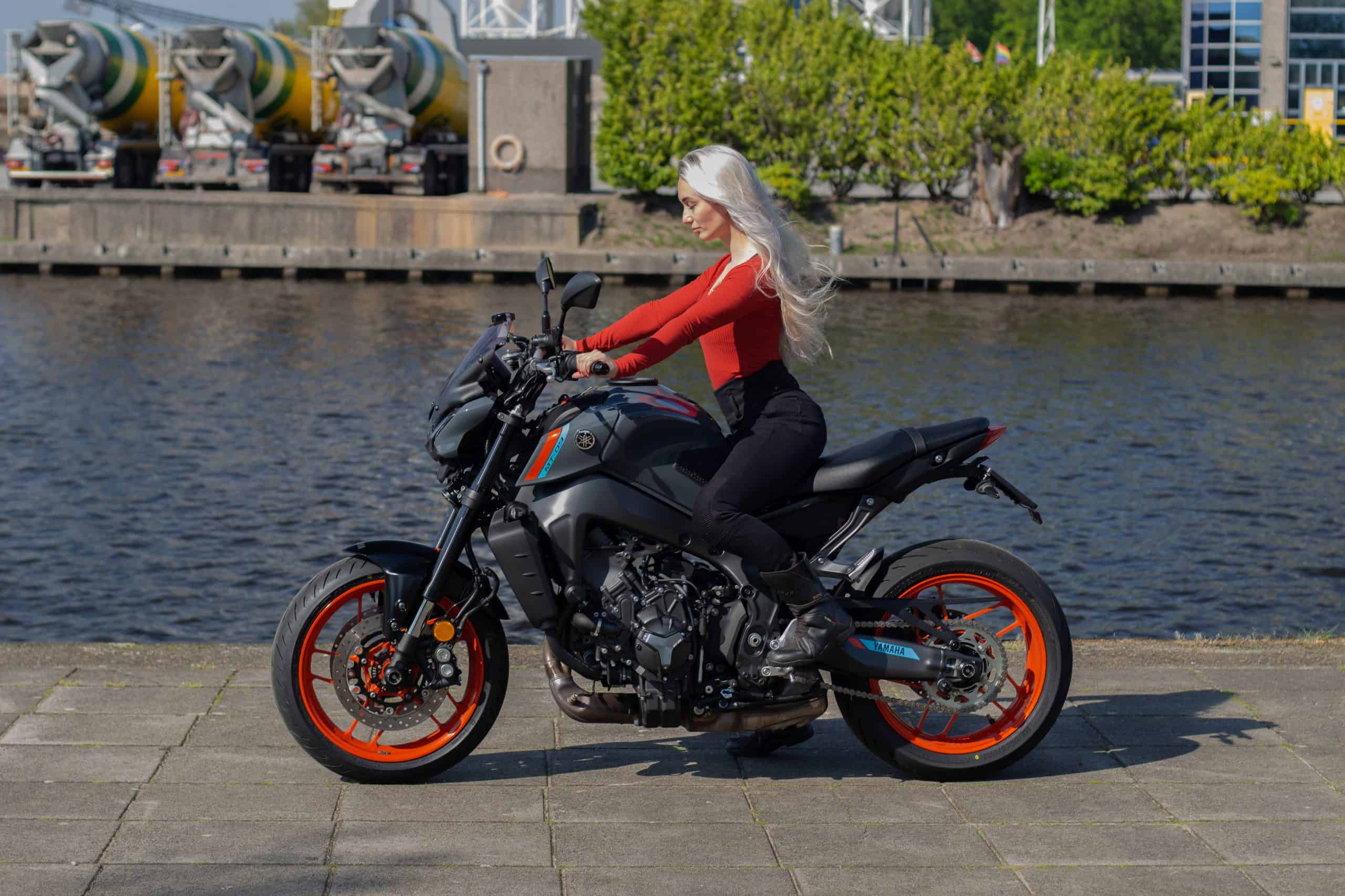 Anita's zoektocht Yamaha MT-09