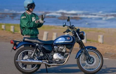 Kawasaki W230