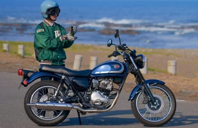 Kawasaki W230